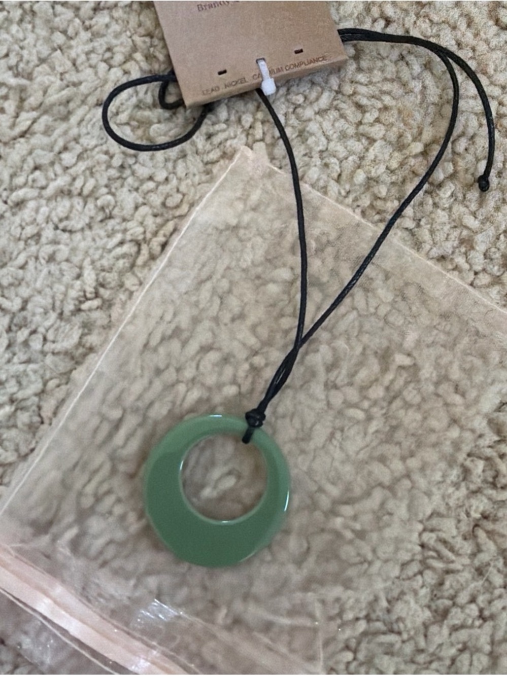 Brandy melville Macha green hoop rope necklace